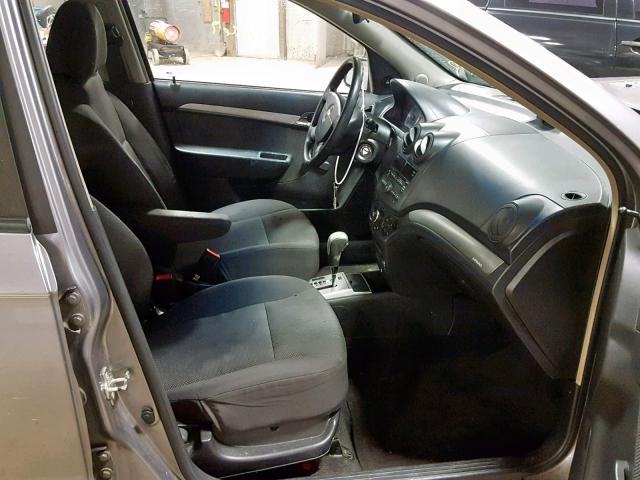 KL1TD5DE0AB046980 - 2010 CHEVROLET AVEO LS GRAY photo 5