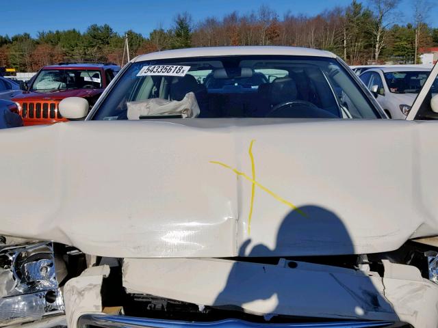 2C3LK53G16H375045 - 2006 CHRYSLER 300 TOURIN WHITE photo 7