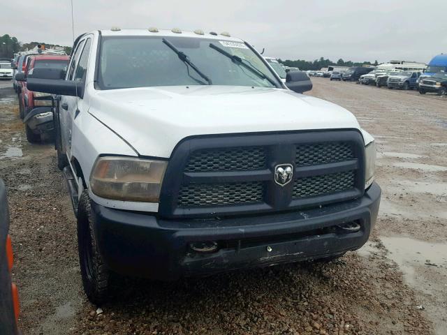 3C7WR9CL1DG529312 - 2013 RAM 3500 WHITE photo 1