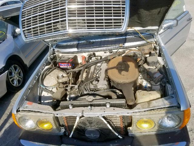 12305312018533 - 1980 MERCEDES-BENZ 280 SILVER photo 7