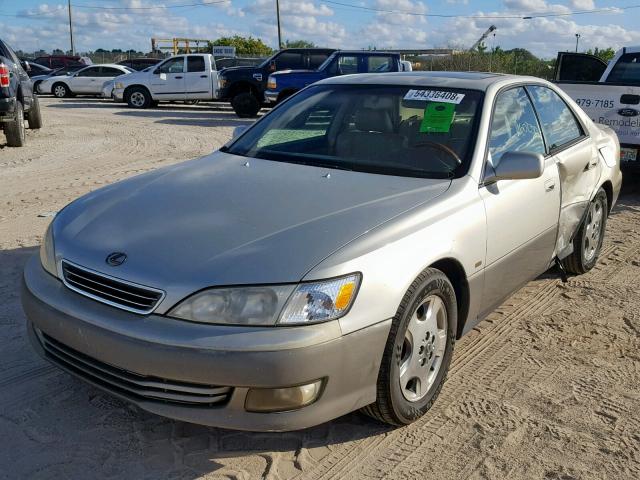 JT8BF28G510314229 - 2001 LEXUS ES 300 TAN photo 2