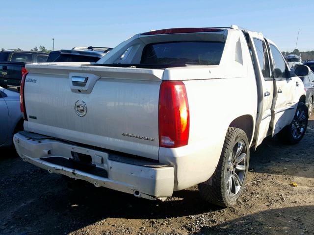 3GYT4NEFXBG182178 - 2011 CADILLAC ESCALADE E WHITE photo 4