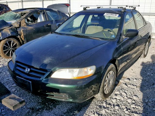 1HGCF86651A123036 - 2001 HONDA ACCORD VAL GREEN photo 2