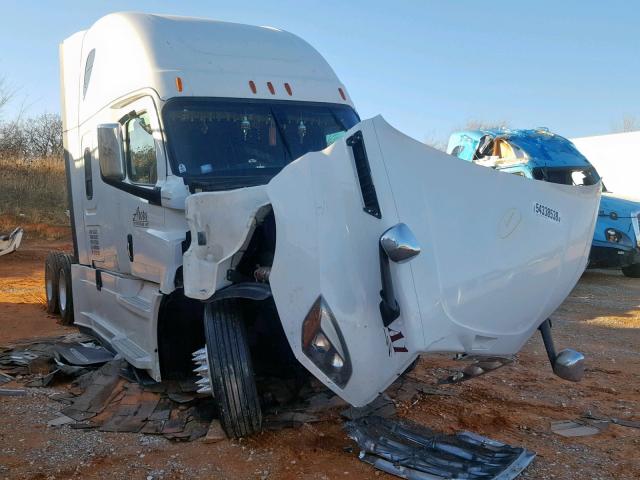 3AKJHHDR3JSJK2837 - 2018 FREIGHTLINER CASCADIA 1 WHITE photo 1