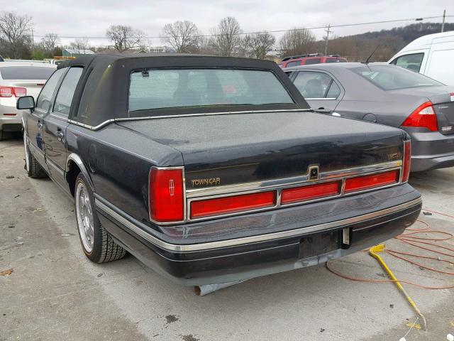 1LNLM82W1VY658268 - 1997 LINCOLN TOWN CAR S BLACK photo 3