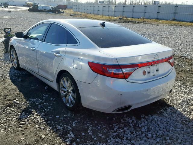 KMHFH4JG2CA124951 - 2012 HYUNDAI AZERA GLS WHITE photo 3