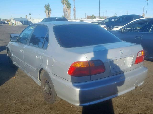 2HGEJ6619YH517358 - 2000 HONDA CIVIC BASE SILVER photo 3