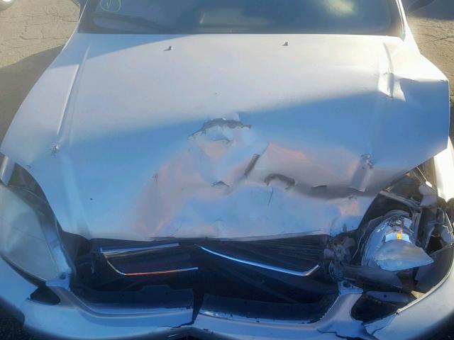 2HGEJ6619YH517358 - 2000 HONDA CIVIC BASE SILVER photo 7