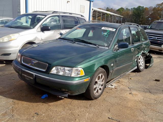 YV1VW2558YF460174 - 2000 VOLVO V40 GREEN photo 2