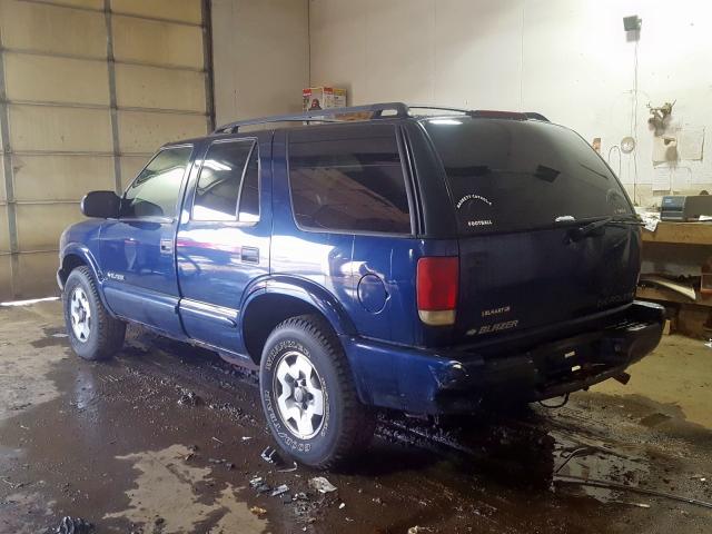 1GNDT13W42K183657 - 2002 CHEVROLET BLAZER BLUE photo 3