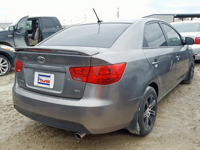 KNAFU4A27B5457624 - 2011 KIA FORTE EX CHARCOAL photo 4