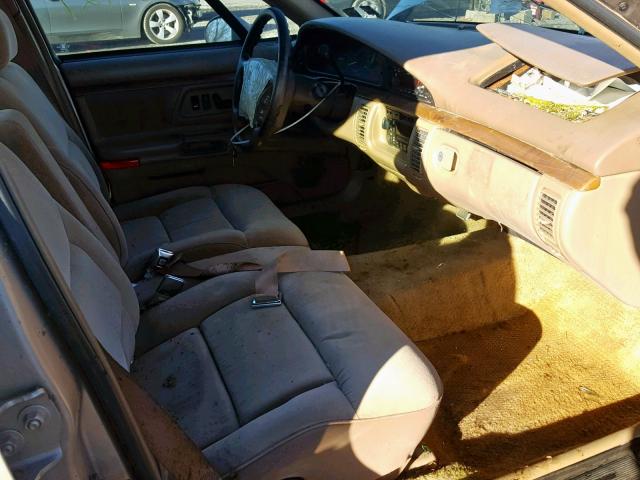 1G3CX52K3S4303242 - 1995 OLDSMOBILE 98 REGENCY GOLD photo 5