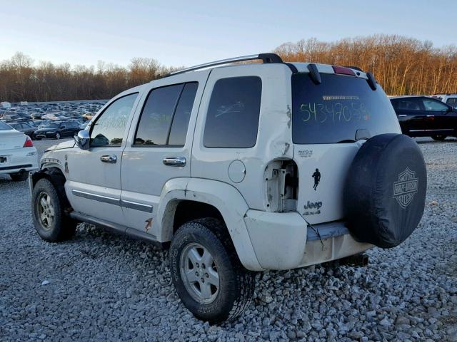 1J4GL58585W700432 - 2005 JEEP LIBERTY LI WHITE photo 3