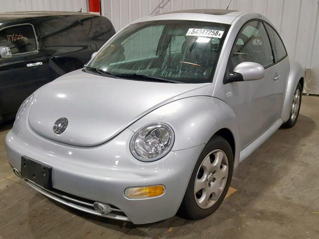 3VWCP21C12M417959 - 2002 VOLKSWAGEN NEW BEETLE SILVER photo 2