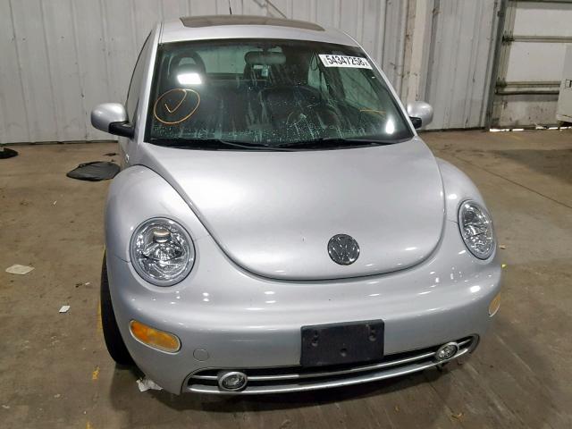 3VWCP21C12M417959 - 2002 VOLKSWAGEN NEW BEETLE SILVER photo 9