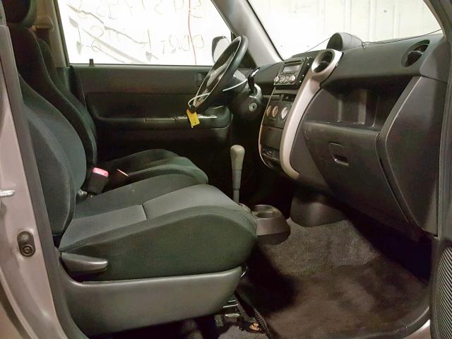 JTLKT324764058937 - 2006 TOYOTA SCION XB Сұр фото 5