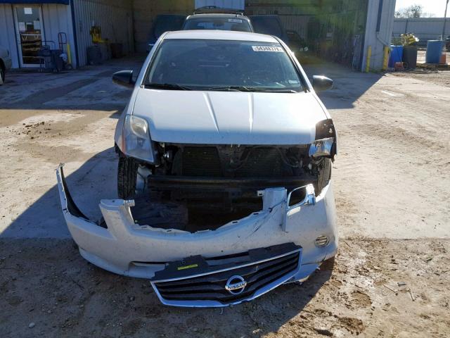 3N1AB6AP1AL685629 - 2010 NISSAN SENTRA 2.0 WHITE photo 9