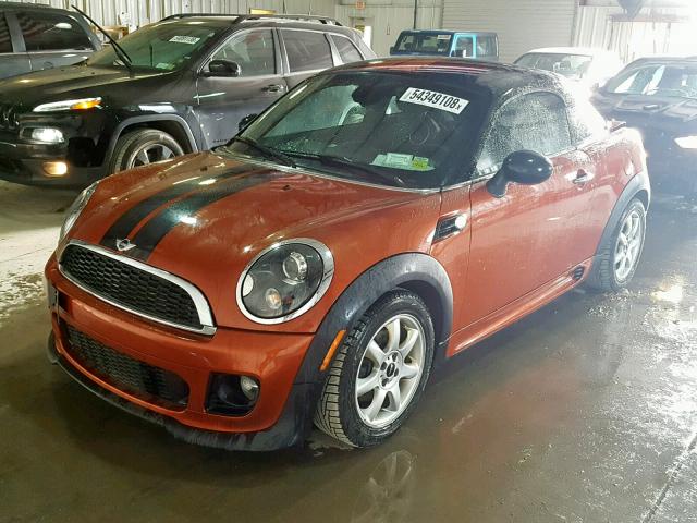 WMWSX1C58CT164078 - 2012 MINI COOPER COU ORANGE photo 2