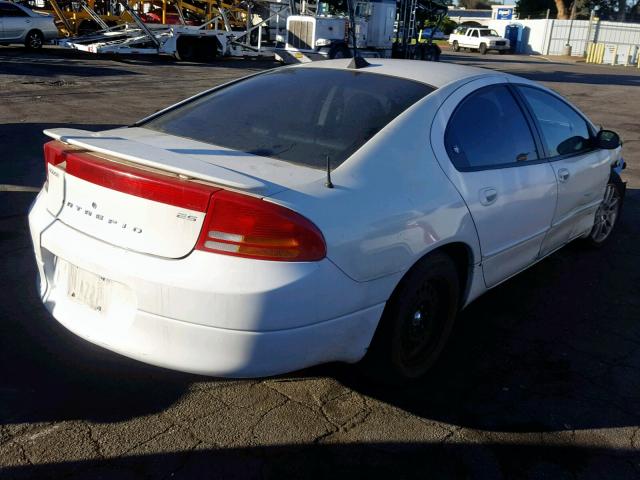 2B3HD46RX2H262600 - 2002 DODGE INTREPID S WHITE photo 4