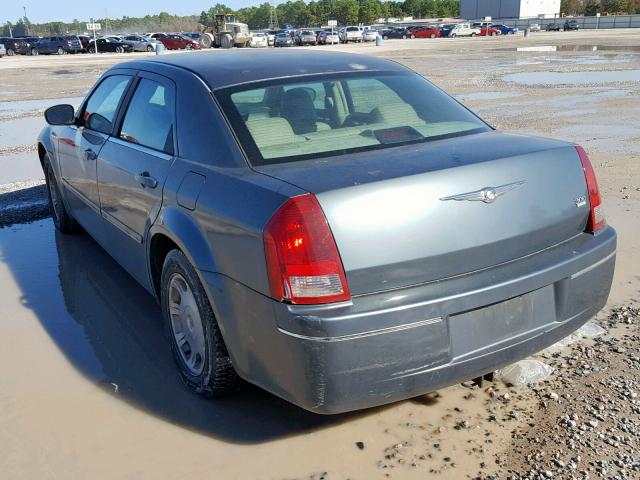 2C3JA53GX5H502688 - 2005 CHRYSLER 300 TOURIN GREEN photo 3