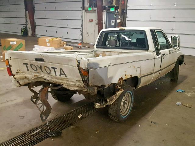 JT4RN70D0G0013880 - 1986 TOYOTA PICKUP XTR WHITE photo 4