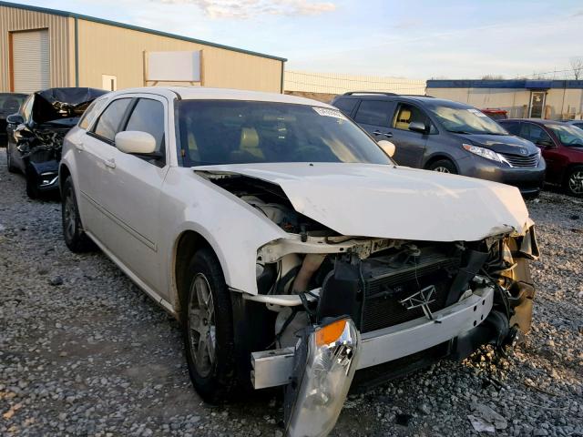 2D4FV47VX7H757274 - 2007 DODGE MAGNUM SXT WHITE photo 1