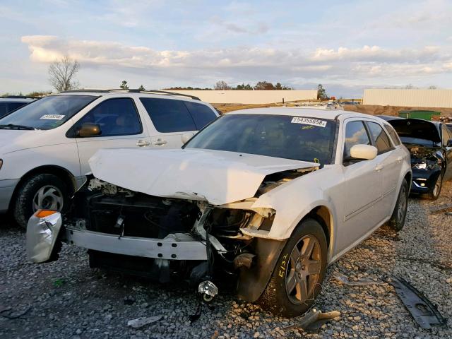 2D4FV47VX7H757274 - 2007 DODGE MAGNUM SXT WHITE photo 2