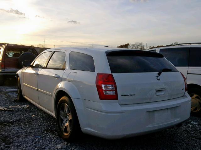 2D4FV47VX7H757274 - 2007 DODGE MAGNUM SXT WHITE photo 3