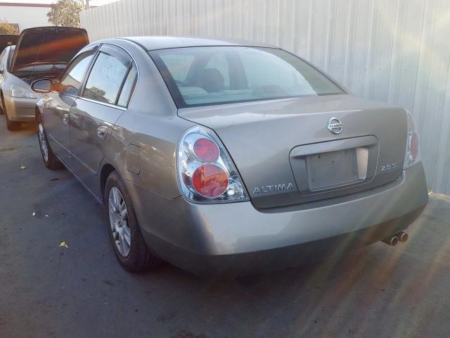 1N4AL11D85C121602 - 2005 NISSAN ALTIMA S GOLD photo 3