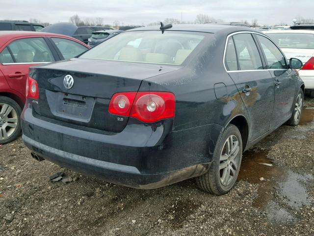 3VWSF71K16M666691 - 2006 VOLKSWAGEN JETTA 2.5 BLACK photo 4