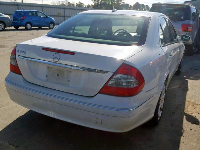 WDBUF56X27B064958 - 2007 MERCEDES-BENZ E 350 WHITE photo 4