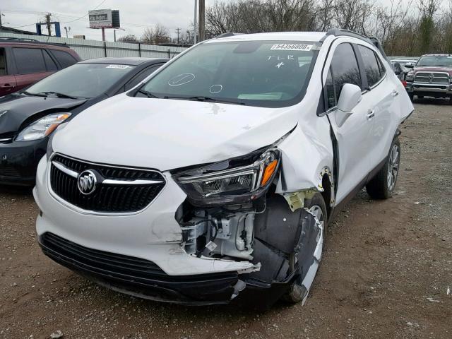 KL4CJESB5HB027047 - 2017 BUICK ENCORE PRE WHITE photo 2