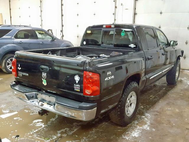 1D7HW58N38S593874 - 2008 DODGE DAKOTA QUA BLACK photo 4