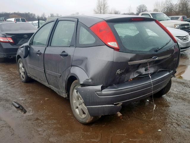 3FAFP37382R203587 - 2002 FORD FOCUS ZX5 GRAY photo 3