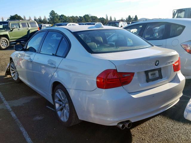 WBAPH5G56BNM74737 - 2011 BMW 328 I SULE WHITE photo 3