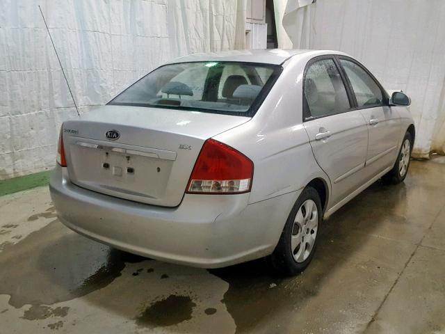 KNAFE122785501009 - 2008 KIA SPECTRA EX SILVER photo 4