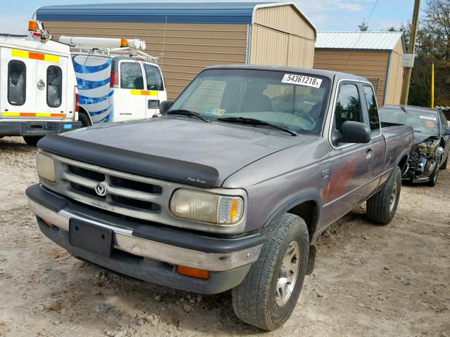 4F4DR17X2VTM12062 - 1997 MAZDA B4000 CAB GRAY photo 2