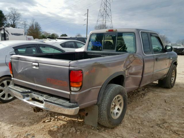 4F4DR17X2VTM12062 - 1997 MAZDA B4000 CAB GRAY photo 4