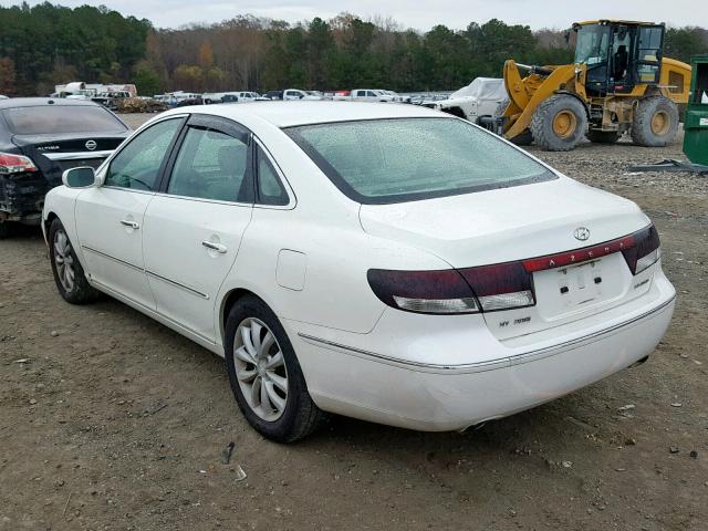 KMHFC46F86A058764 - 2006 HYUNDAI AZERA SE WHITE photo 3