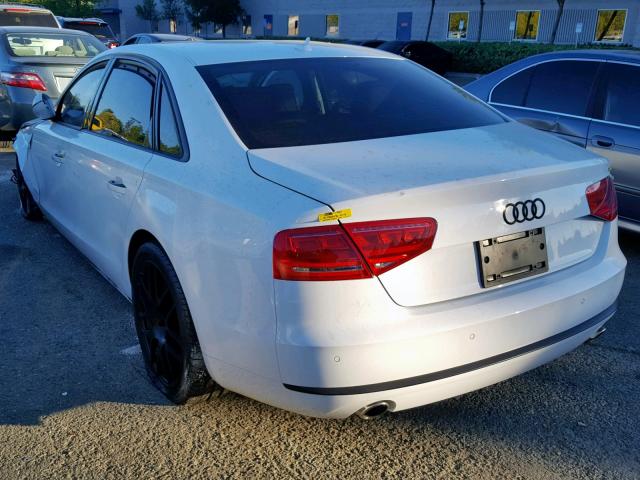 WAURVAFD9BN005810 - 2011 AUDI A8 L QUATT WHITE photo 3