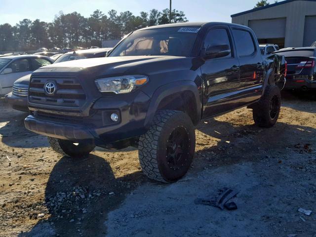 3TMCZ5AN2HM071977 - 2017 TOYOTA TACOMA DOU BLACK photo 2