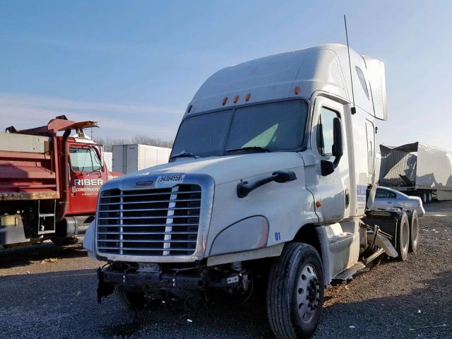 3AKJGLBG0DSFF2903 - 2013 FREIGHTLINER CASCADIA 1 WHITE photo 2