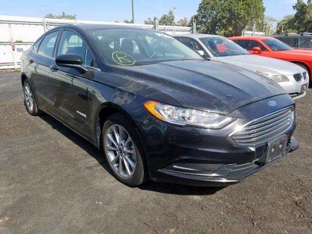 3FA6P0LU3HR354892 - 2017 FORD FUSION SE BLACK photo 1