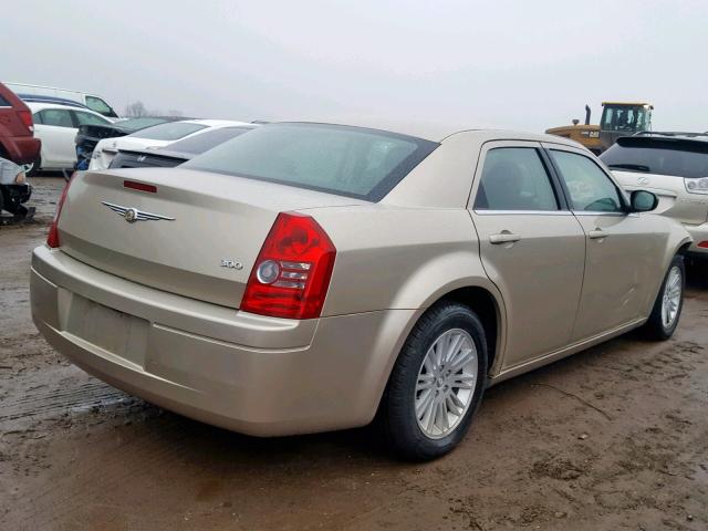 2C3KA43DX9H529710 - 2009 CHRYSLER 300 LX GOLD photo 4