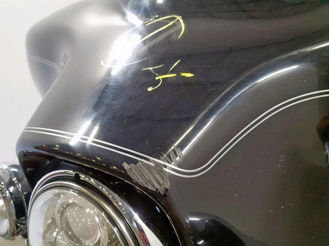 1HD1FCW196Y672006 - 2006 HARLEY-DAVIDSON FLHTCUI BLACK photo 10