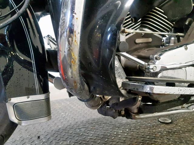 1HD1FCW196Y672006 - 2006 HARLEY-DAVIDSON FLHTCUI BLACK photo 12