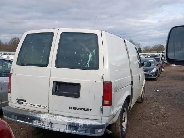 1GCDM19X02B145879 - 2002 CHEVROLET ASTRO WHITE photo 4