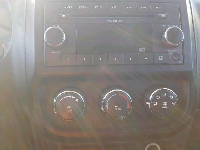 1J4NF4FB7AD545900 - 2010 JEEP COMPASS SP შავი ფოტო 9