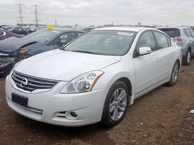 1N4BL2AP3CC140110 - 2012 NISSAN ALTIMA SR WHITE photo 2