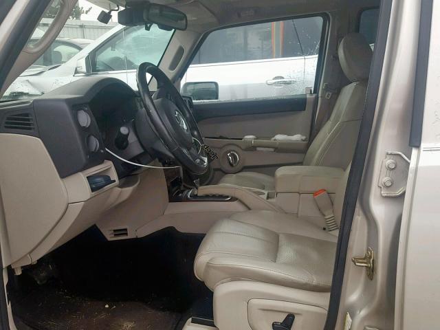 1J8HG58P57C527496 - 2007 JEEP COMMANDER Gümüş foto 5